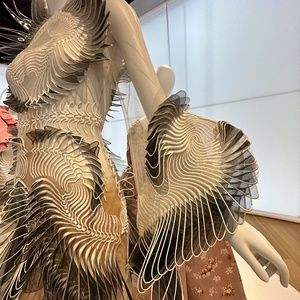 Meet your Posher, Angela